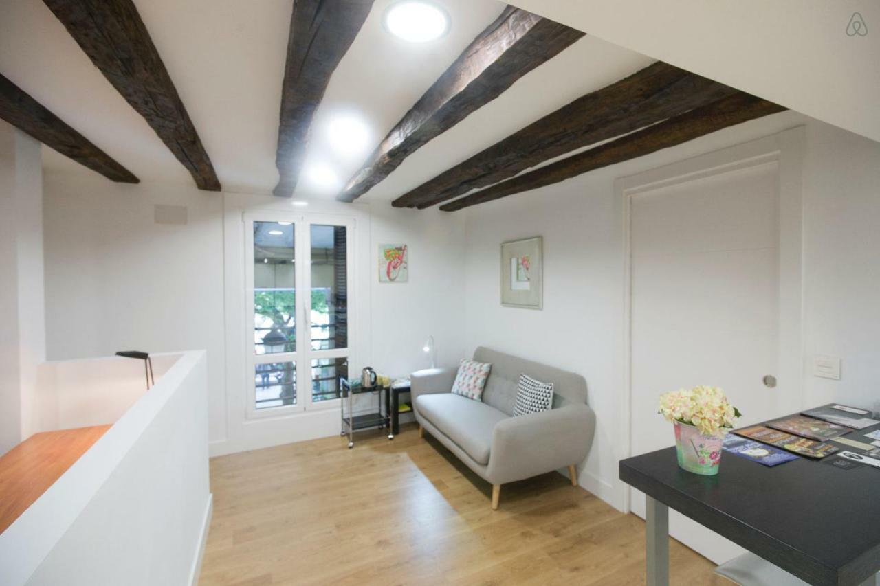 Luxury In Old Town Near Beach By Www,Sansebastianapartments,Es 圣塞瓦斯蒂安 外观 照片